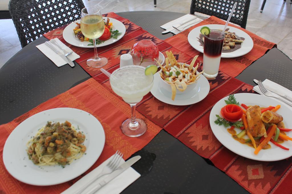 Hotel Aldea Del Bazar & Spa Puerto Escondido  Buitenkant foto